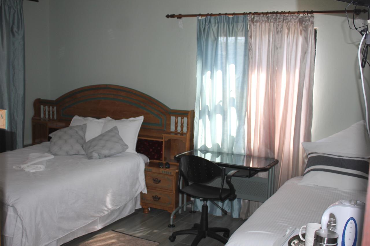 Coco Palm Bed&Breakfast 温特和克 外观 照片